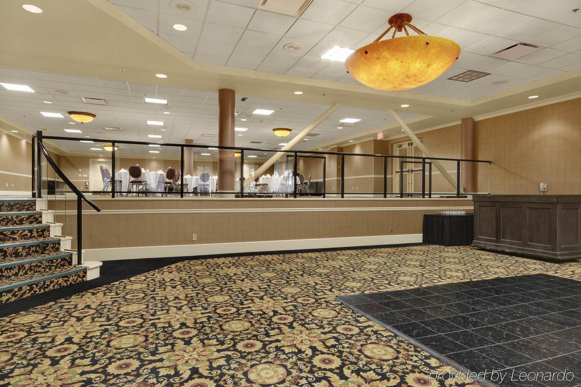 ויקטוריה Harbour Towers Hotel & Suites מראה חיצוני תמונה
